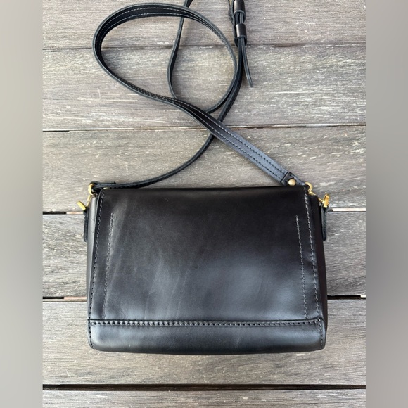 Portland Leather Medium Metro - Smooth Black Leather - Picture 2 of 5